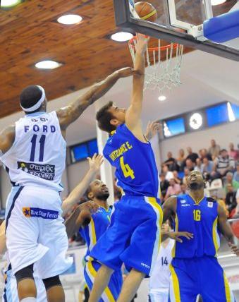 Με οδηγό τον Παπανικολάου, το Περιστέρι 65-54 την Καβάλα