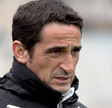 Tο παιχνίδι θύμιζε περισσότερο αγώνα πόλο, εκτίμησε ο Χιμένεθ