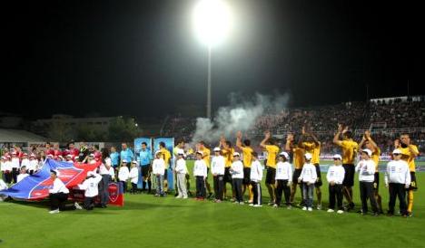 Παίκτες της ΑΕΚ πιάστηκαν στα χέρια με οπαδούς του Πανιωνίου