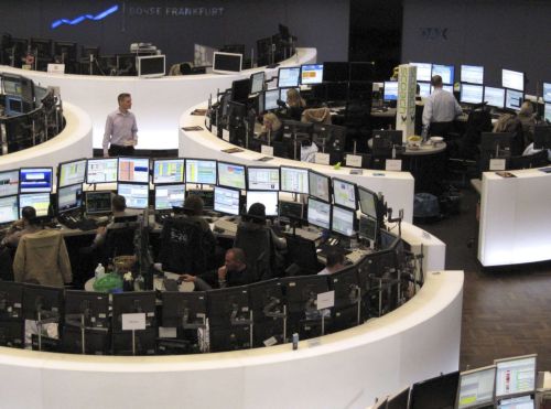 Σταθεροποιητικές τάσεις στο Χρηματιστήριο την Δευτέρα