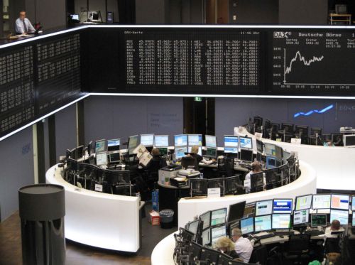 Πάνω από τις 1.550 μονάδες ενισχύεται το Χρηματιστήριο την Παρασκευή