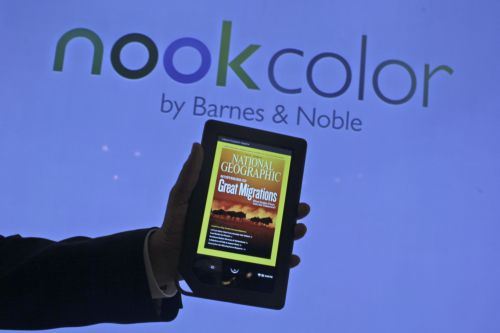 Επίθεση κατά πάντων από την Barnes & Noble με το Nook Color