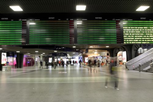 Τεράστια προβλήματα στις μετακινήσεις στο Βέλγιο εξαιτίας απεργίας των σιδηροδρόμων