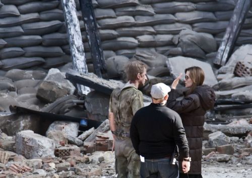 Απαγορεύει η Βοσνία στην Αντζελίνα Τζολί να γυρίσει τη νέα της ταινία στη χώρα