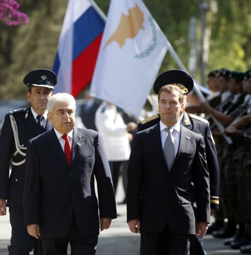 Επίσημη επίσκεψη στην Κύπρο πραγματοποιεί ο Ντμίτρι Μεντβέντεφ