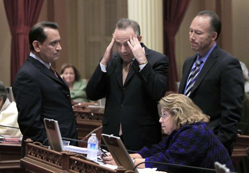 Στο κυβερνήτη της Καλιφόρνιας απεστάλη ο ελλειμματικός προϋπολογισμός