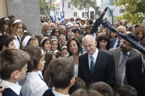 Αν πιστέψουμε στις δυνάμεις μας, θα τα καταφέρουμε, δήλωσε ο πρωθυπουργός από τη Λήμνο
