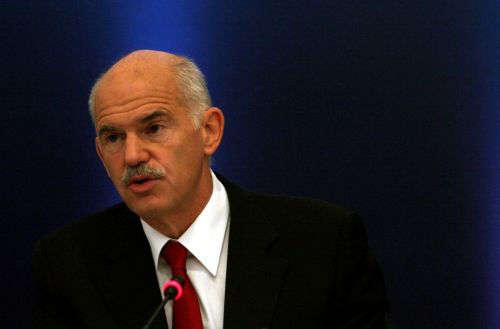 Φουντώνει τα σενάρια για πρόωρες εκλογές η διακαναλική συνέντευξη του πρωθυπουργού