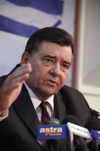 «Λογική και σοβαρότητα» για να βγούμε από την κρίση, ζήτησε ο Γ.Καρατζαφέρης