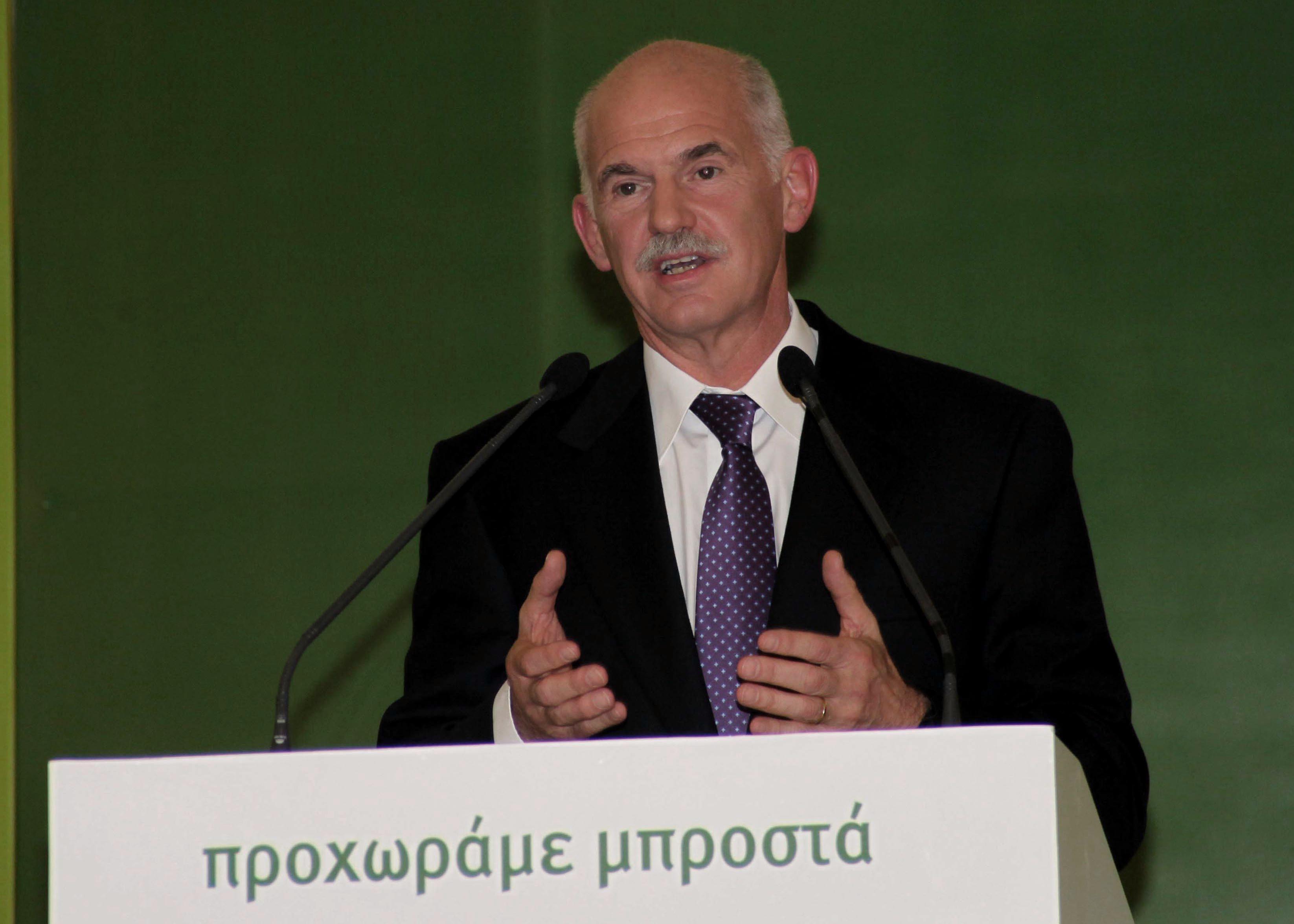 «Στη Δημοκρατία δεν υπάρχουν αδιέξοδα» επαναλαμβάνει ο Γιώργος Παπανδρέου