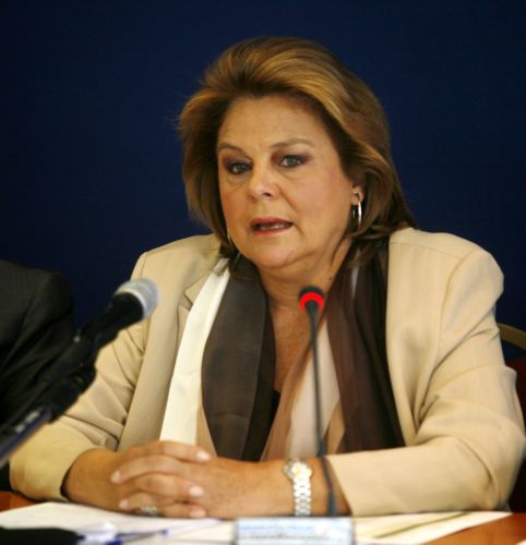 Στόχος να αποκτήσουν δουλειά 7 στους 10 Έλληνες έως το 2020, λέει η Λ.Κατσέλη