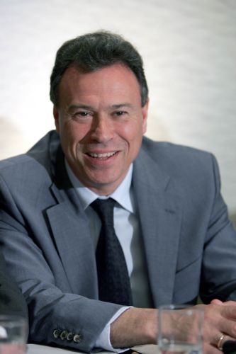 «Ντέρμπι» στην περιφέρεια Αττικής δείχνει δημοσκόπηση