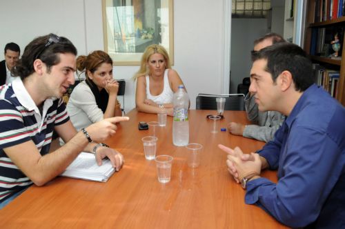 Την στήριξή του στους συμβασιούχους του ΟΑΕΕ εξέφρασε ο Αλέξης Τσίπρας