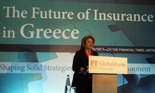 Συνεργασία με ιδιωτικές ασφαλιστικές για παροχή περίθαλψης σε ανέργους πρότεινε η Λ.Κατσέλη