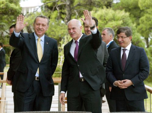 «Εργαζόμαστε για άνοιγμα της Χάλκης στο πλαίσιο των νόμων» δηλώνει ο Νταβούτογλου