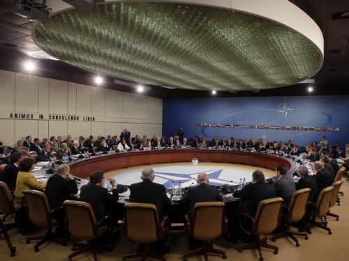 Στηρίζει η Γαλλία το ΝΑΤΟϊκό σχέδιο αντιπυραυλικής ασπίδας για την Ευρώπη