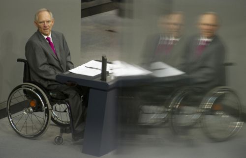 Παραίτηση υπέβαλε ο Γερμανός υπουργός Οικονομικών Β.Σόιμπλε, σύμφωνα με δημοσίευμα