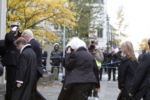Διαδηλώσεις στην Ισλανδία κατά των κατασχέσεων σπιτιών από τις τράπεζες