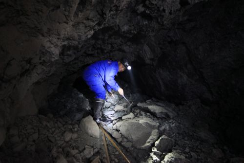 Έκρηξη με δεκάδες νεκρούς και παγιδευμένους σε ανθρακωρυχείο στην Κίνα