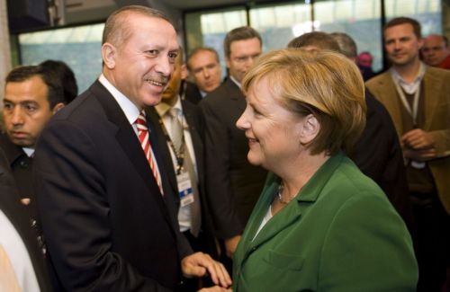 Η ένταξη της Τουρκίας στην ΕΕ δεν θα πρέπει να καθυστερήσει, δηλώνει ο Τ.Ερντογάν