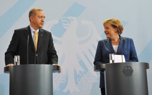 Στην Κύπρο για μεσολαβητική προσπάθεια θα μεταβεί τον Ιανουάριο η Άνγκελα Μέρκελ