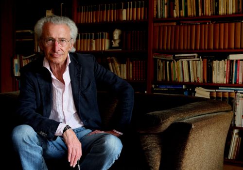 Απεβίωσε ο Ολλανδός συγγραφέας Χάρι Μούλις