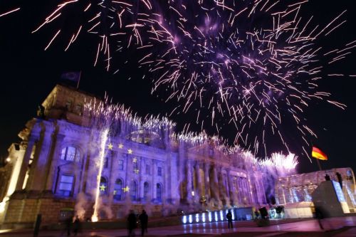Καλλιτεχνικός διαγωνισμός για τα 20 χρόνια της ενωμένης Γερμανίας