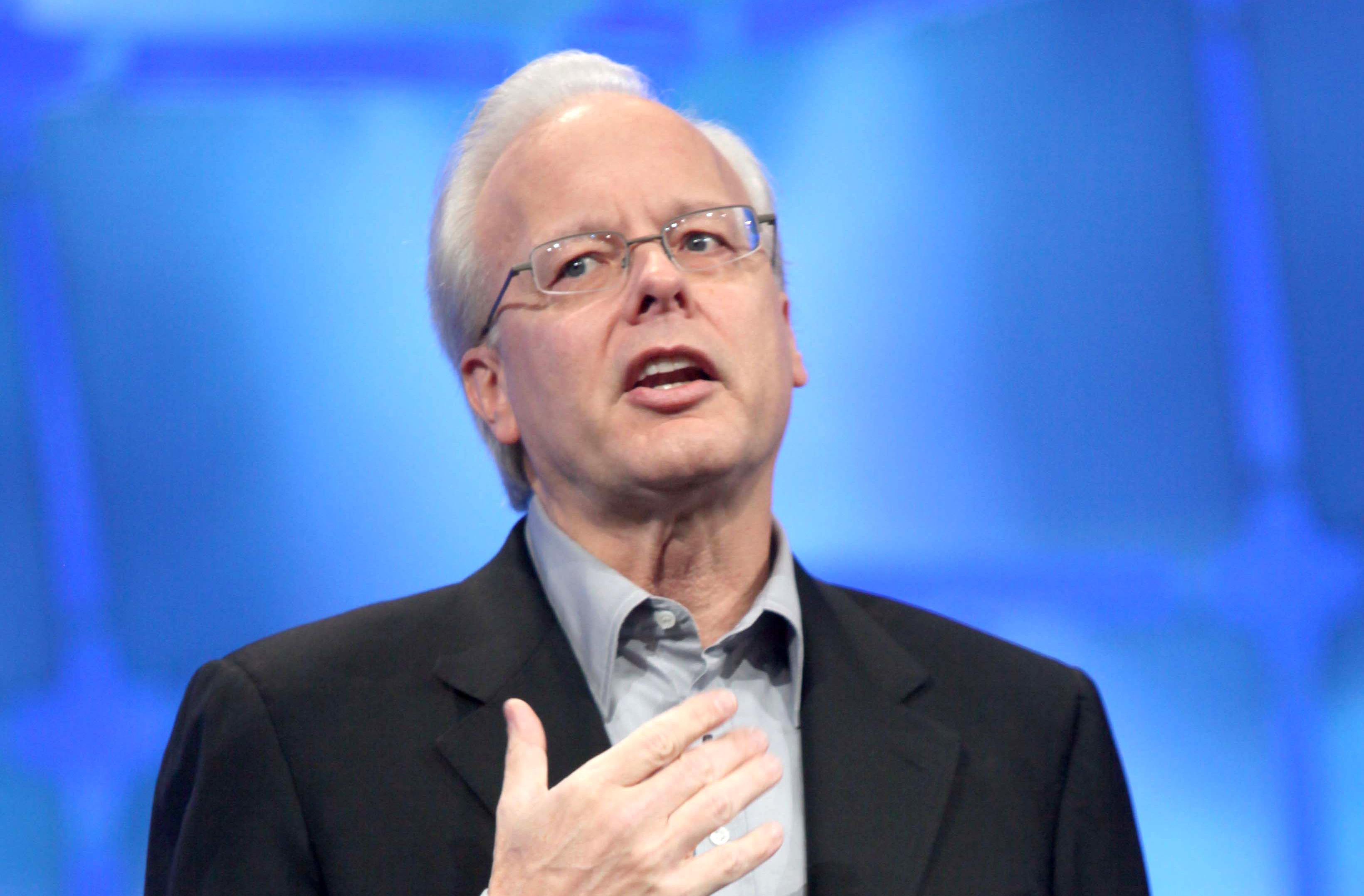 Αποχωρεί από τη Microsoft ο διάδοχος του Μπιλ Γκέιτς