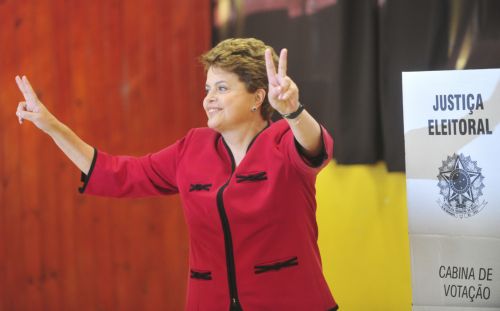 Η Ντίλμα Ρούσεφ πρώτη γυναίκα πρόεδρος στην ιστορία της Βραζιλίας