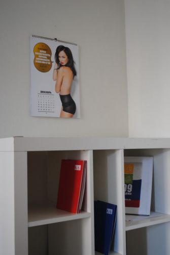 Ένα «πικάντικο» δώρο γενεθλίων προσέφεραν 12 φοιτήτριες στον Βλαντιμίρ Πούτιν