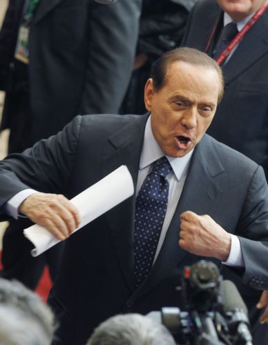 Νέο σκάνδαλο με τον Μπερλουσκόνι και ανήλικη «τραντάζει» την Ιταλία