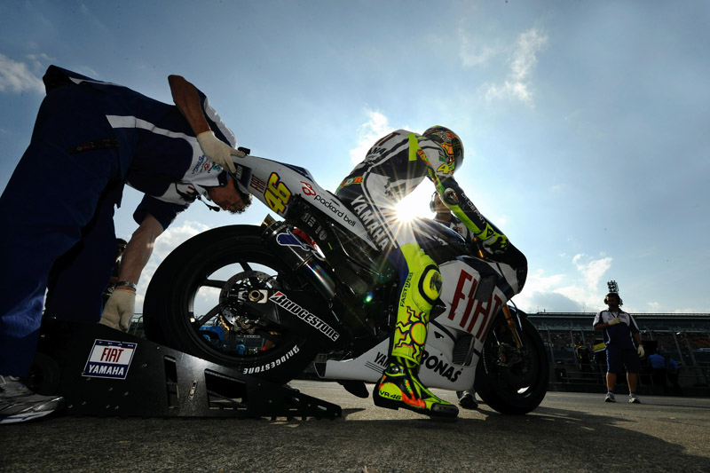 MotoGP Μαλαισίας 2010, ΕΔ1: Η αντεπίθεση του V. Rossi