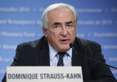 Το ΔΝΤ μπορεί να δώσει  την Ελλάδα περισσότερο χρόνο για το δάνειο, λέει ο Ντομινίκ Στρος-Καν