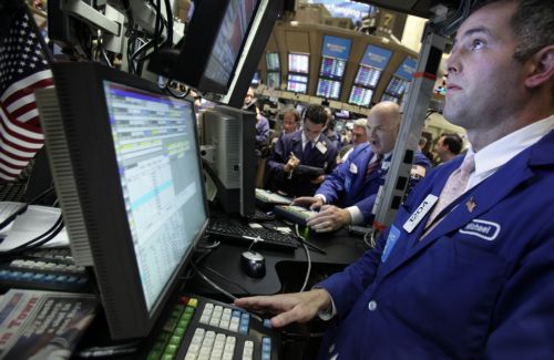 Μεικτά πρόσημα στα ευρωπαϊκά χρηματιστήρια την Παρασκευή, άνοδος στη Νέα Υόρκη