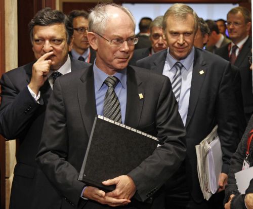 Τον Δεκέμβριο η τελική έγκριση για την (περιορισμένη) τροποποίηση της Συνθήκης της Λισαβόνας