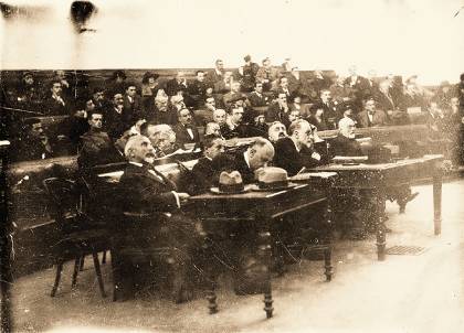 Αθώοι οι καταδικασθέντες της «Δίκης των Έξι», αποφαίνεται ο Άρειος Πάγος