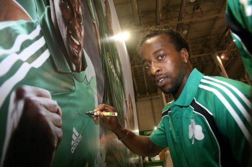 «Στο επόμενο ξενύχτι φεύγεις» είπε ο Πατέρας στον Γκοβού