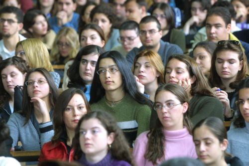Έτοιμοι να ξεσηκωθούν οι πανεπιστημιακοί για τις αλλαγές στην ανώτατη εκπαίδευση