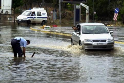 Σοβαρά προβλήματα σε Αχαΐα και Ηλεία από την ισχυρή καταιγίδα