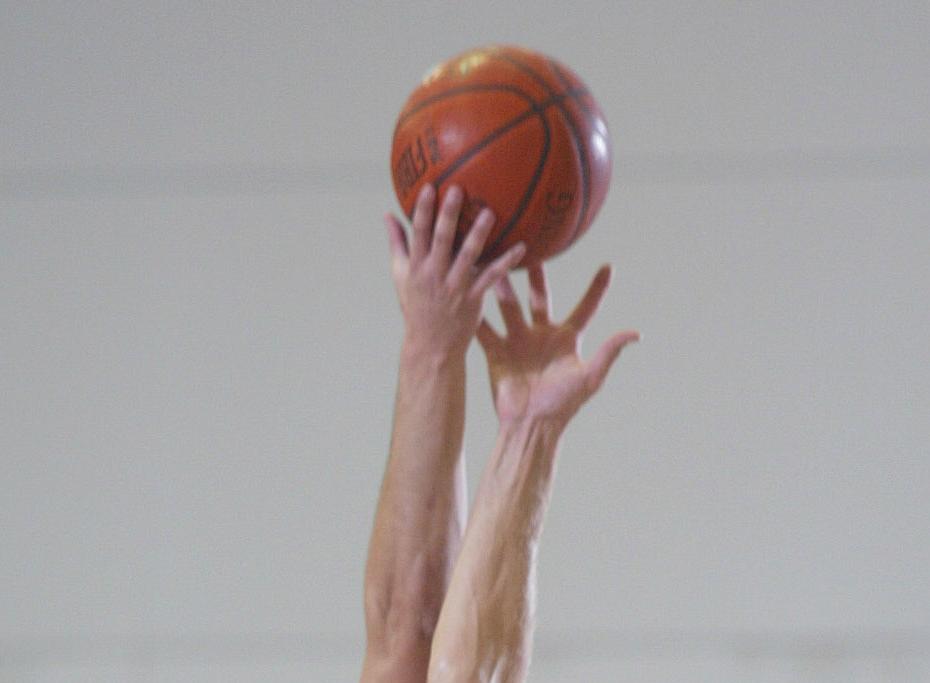 Αλλαγή στην ώρα του τζάμπολ στον αγώνα Άρης-Ολυμπιακός