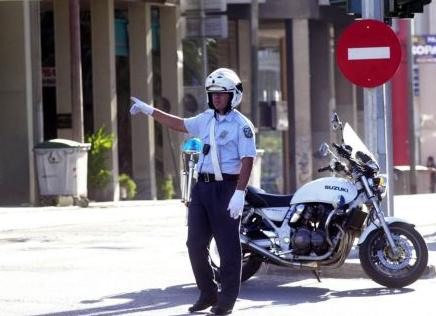 Έκτακτα μέτρα της Τροχαίας στην Αττική εν όψει της επετείου της 28ης Οκτωβρίου