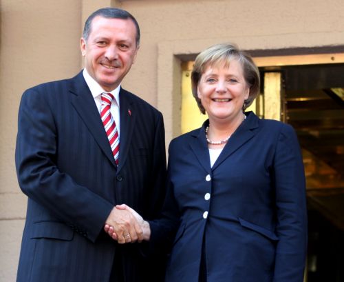 Στο Βερολίνο για διήμερη επίσκεψη ο Ταγίπ Ερντογάν