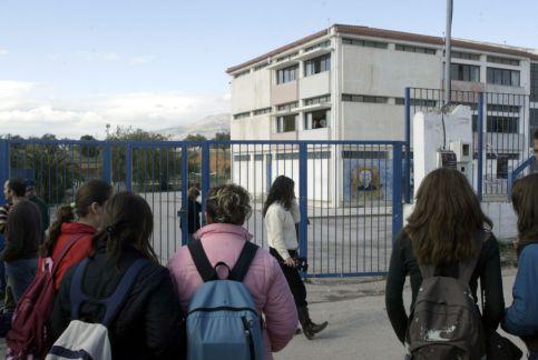 Προσλήψεις αναπληρωτών εκπαιδευτικών ανακοίνωσε το υπουργείο Παιδείας