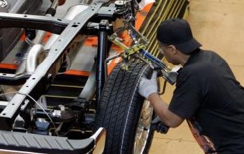 Πτώση στη βιομηχανική παραγωγή των ΗΠΑ, παρά τις προσδοκίες