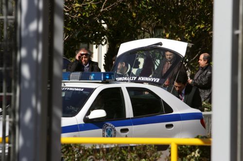 Αιματηρή απόπειρα ληστείας σε τράπεζα στο Άργος