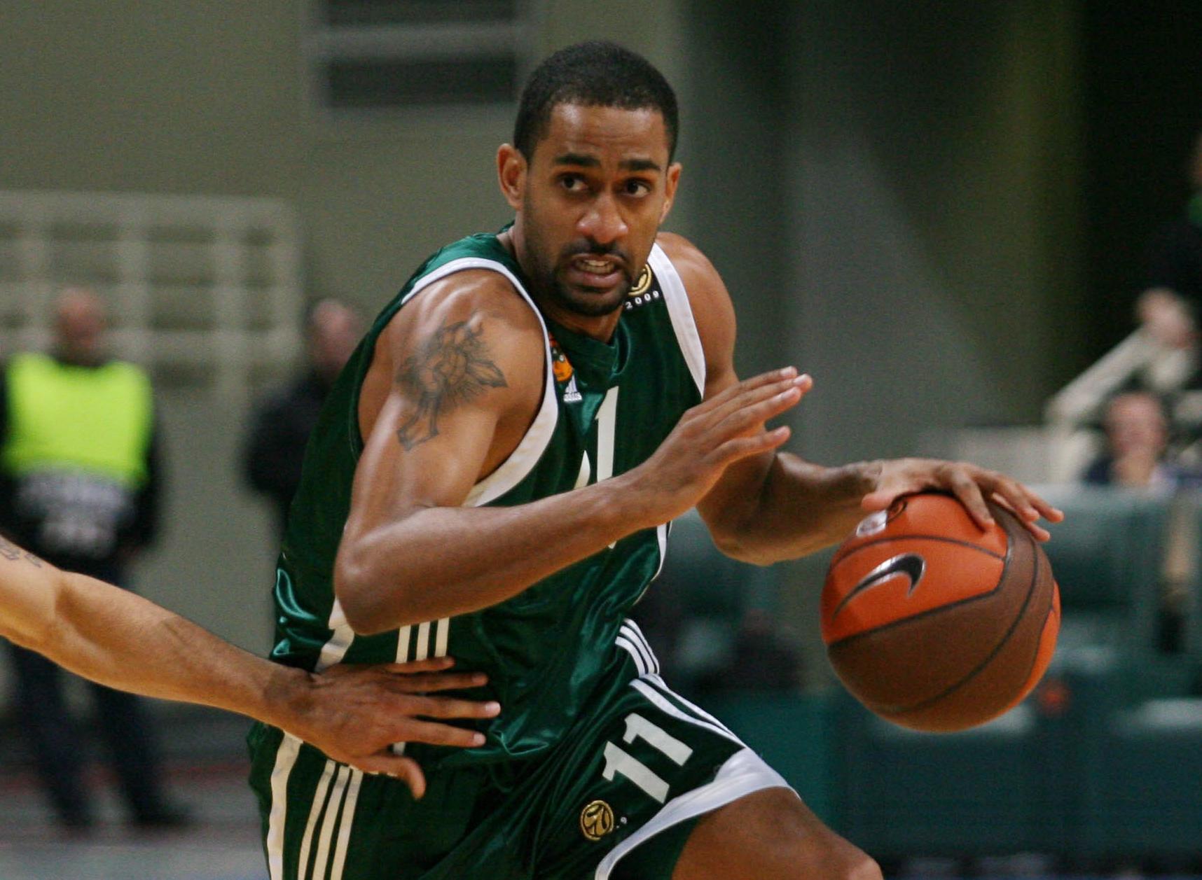 Θεραπευτική αγωγή για Νίκολας, προς Ολίμπια οδεύει ο Σερμαντίνι