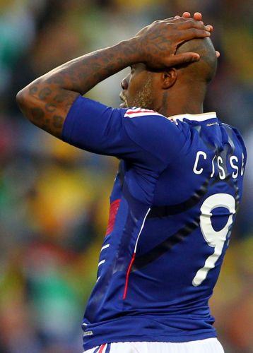 Βολές Σισέ κατά συμπαικτών του στην εθνική Γαλλίας