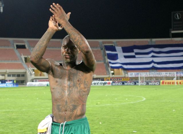 Ο Σισέ… φλέρταρε με τα χειρότερα τατού σε αμερικανικό αφιέρωμα