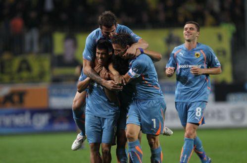 Η ΑΕΚ συνέτριψε τον Άρη με… ντόρτια στο «Βικελίδης»