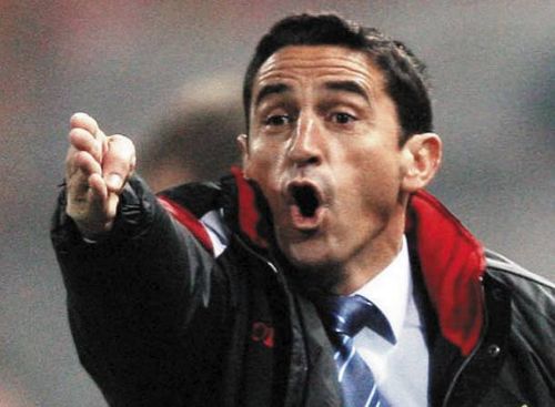 Νέα προσφορά της ΑΕΚ στον Χιμένεθ